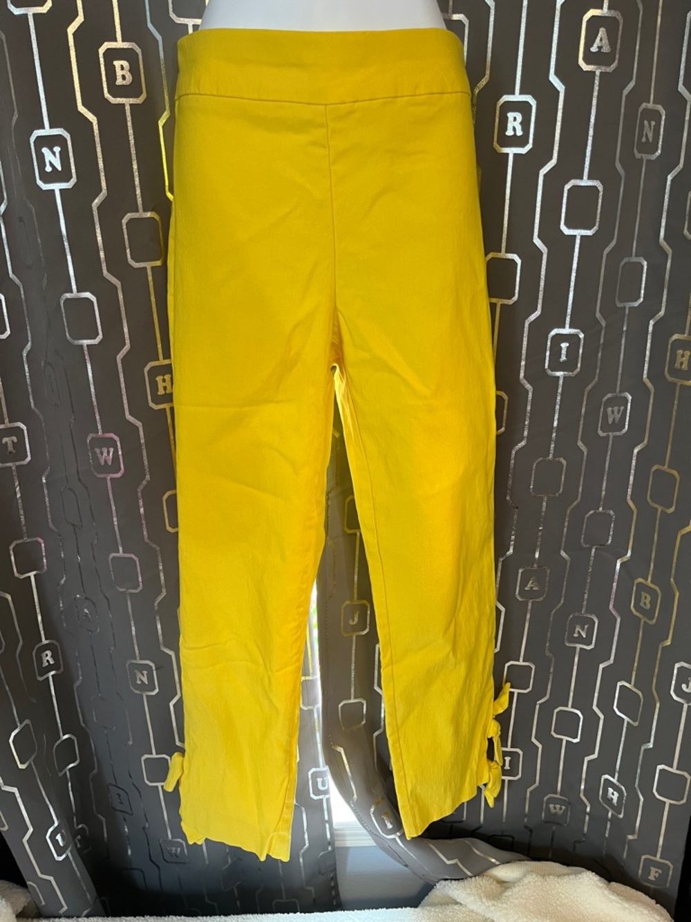 Grace Elements Yellow Cropped Tie-Hem Cropped Pants